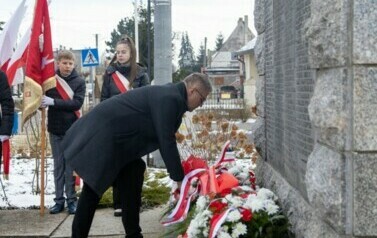 Obchody 79. rocznicy wyzwolenia Damasławka oraz 161. rocznicy Powstania Styczniowego. 29