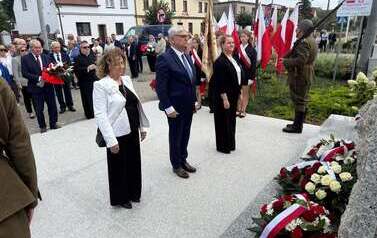 Galeria aktualności 87. rocznica wybuchu II wojny światowej i prezentacja pomnika po remoncie 13