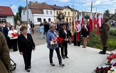 Galeria aktualności 87. rocznica wybuchu II wojny światowej i prezentacja pomnika po remoncie 25