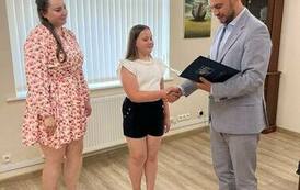 Gratulacje i podziękowania dla laureatki konkursu plastycznego 2