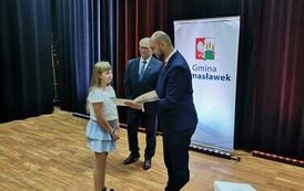 Stypendia dla najlepszych uczni&oacute;w ze szk&oacute;ł w Gmina Damasławek 3