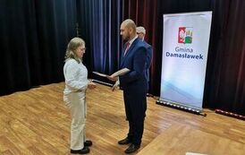 Stypendia dla najlepszych uczni&oacute;w ze szk&oacute;ł w Gmina Damasławek 25