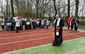 Otwarcie przyszkolnej infrastruktury sportowej 87