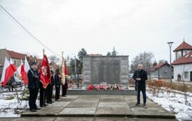 Obchody 79. rocznicy wyzwolenia Damasławka oraz 161. rocznicy Powstania Styczniowego. 27