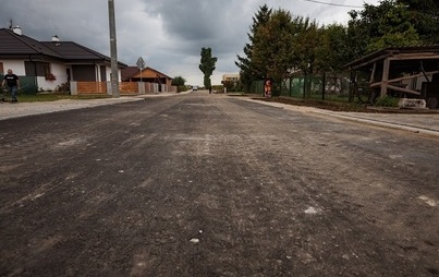 Zdjęcie do Budowa drogi dojazdowej do grunt&oacute;w rolnych w miejscowości Niemczyn